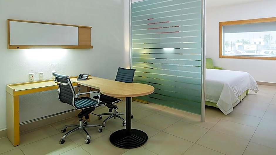 Holiday Inn Express Manzanillo By IHG