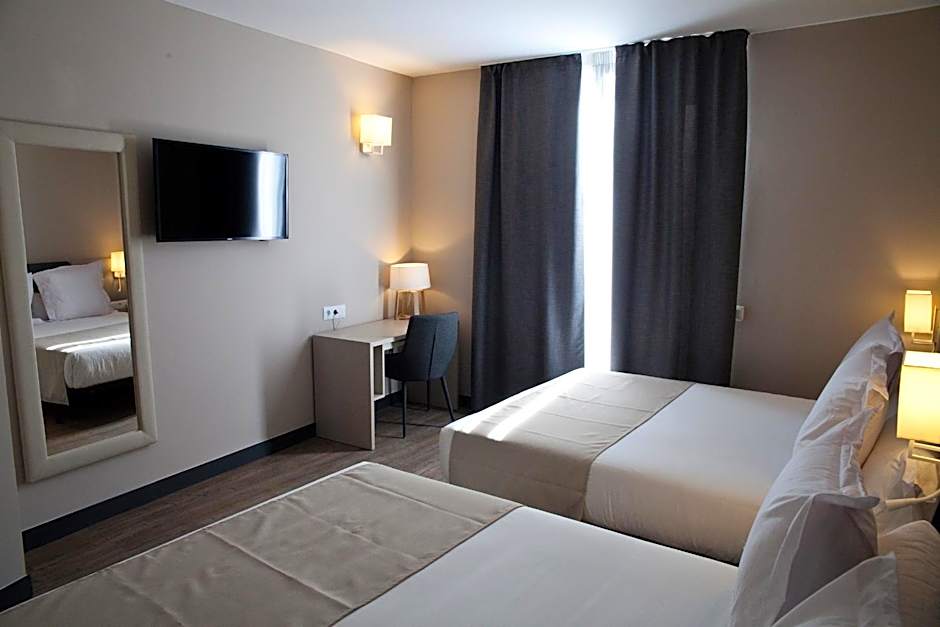 May Ramblas Hotel