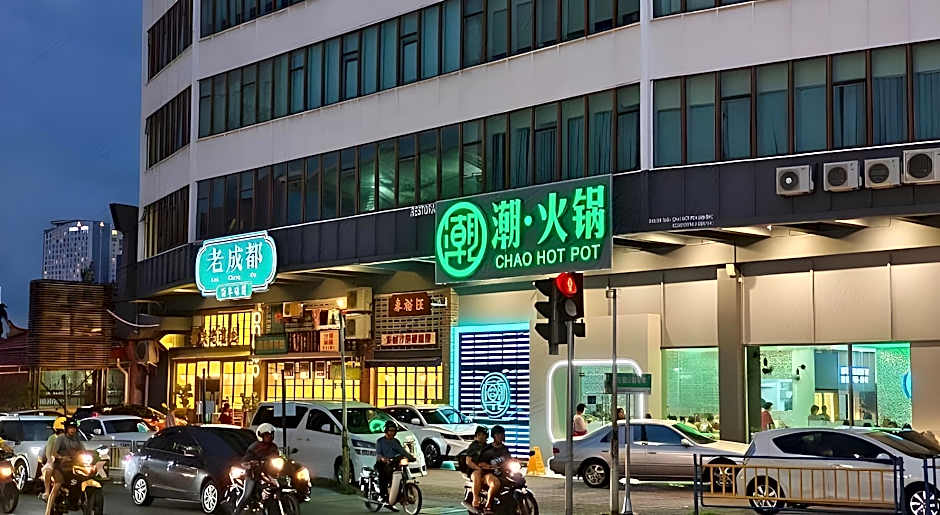 ZOOM HOTEL
