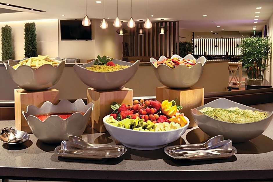 Embassy Suites by Hilton Baltimore Inner Harbor – Baltimore, MD