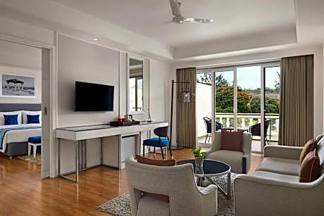 Fern Classic, Suite, 1 King, Garden view, Balcony: 2