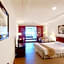 Kings Paradise Hotel