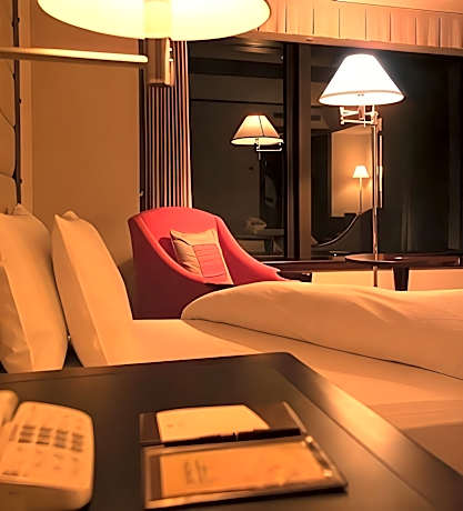 Non-smoking Premium Comfort 37th-40th floor Triple