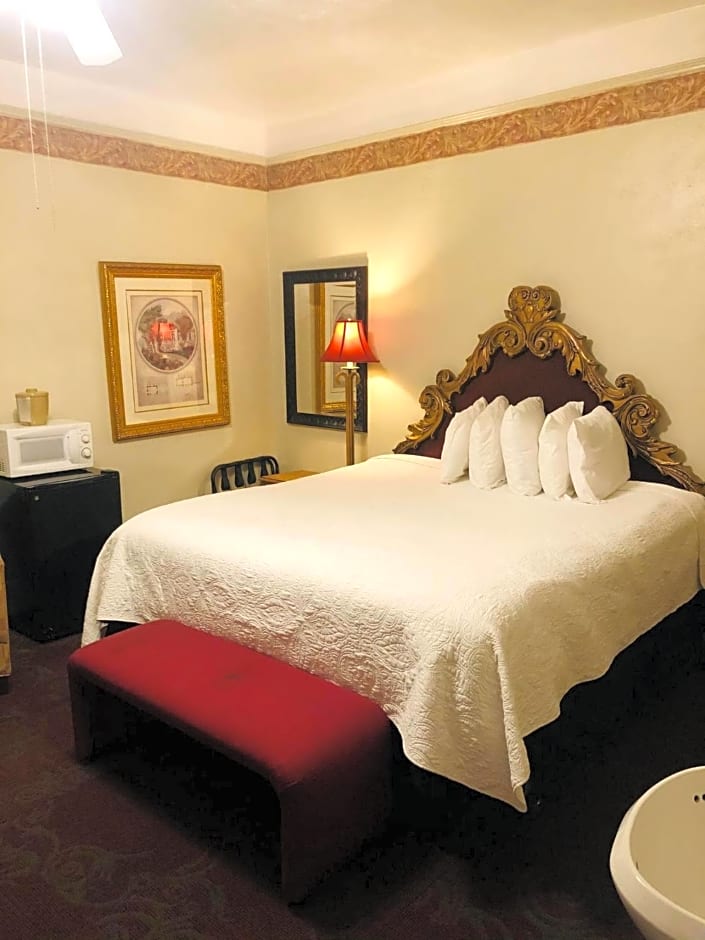 Historic Palace Hotel