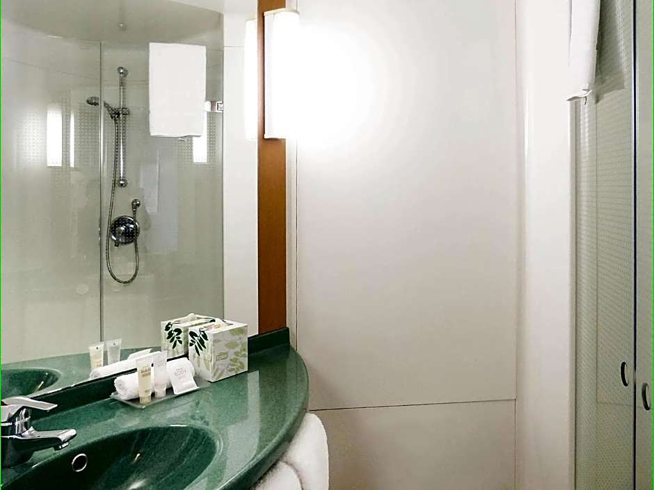 ibis Sydney Thornleigh Hotel