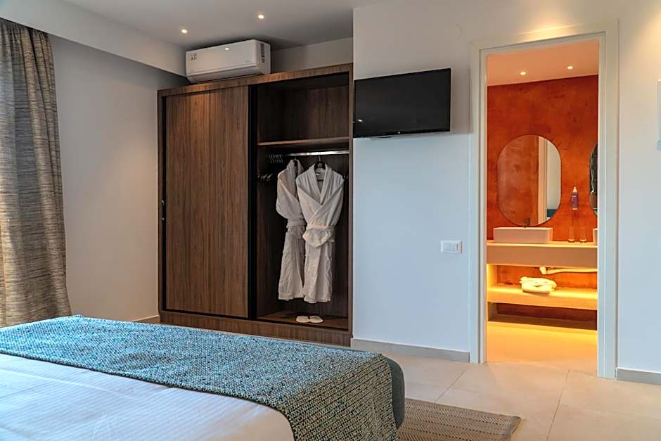 Hotel Delfinia