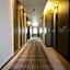 Metro Tourist Hotel Cheonan