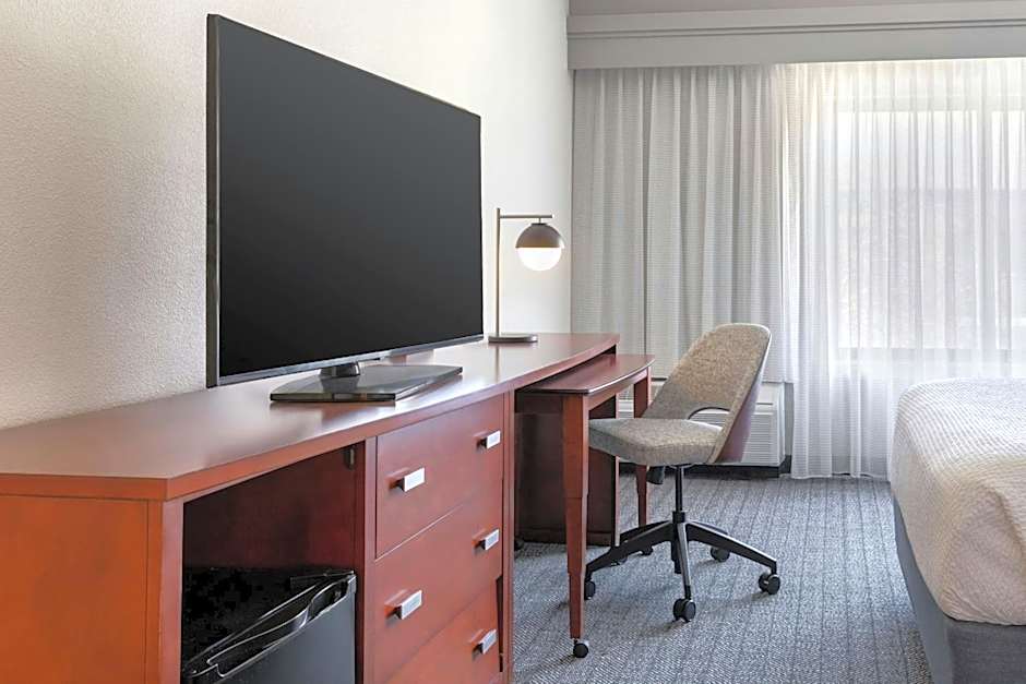Courtyard by Marriott Boston Norwood/Canton