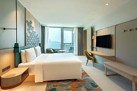 Two-Bedroom Suite with Beachview - Bay Tower