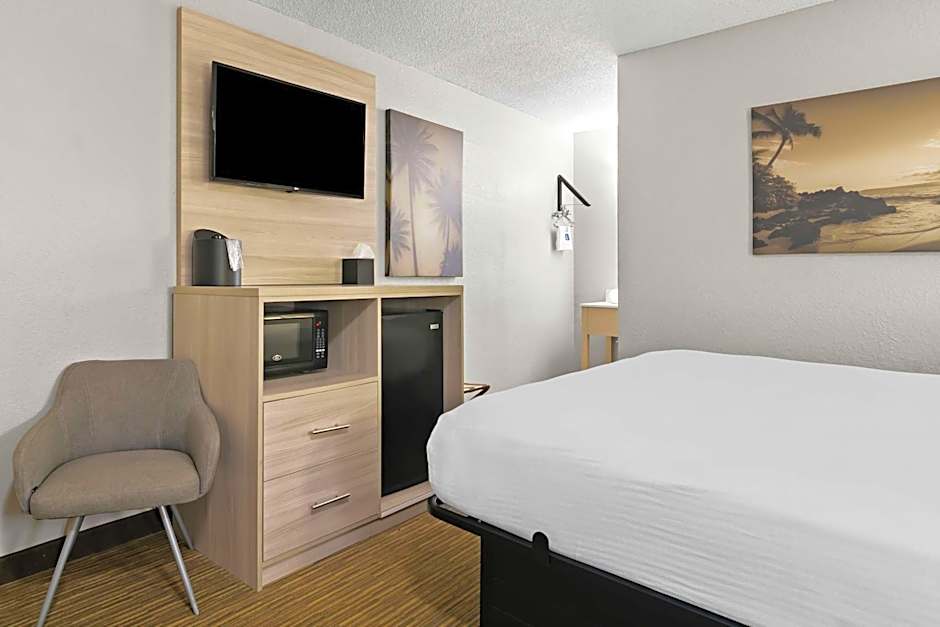 Best Western Oasis Inn And Suites