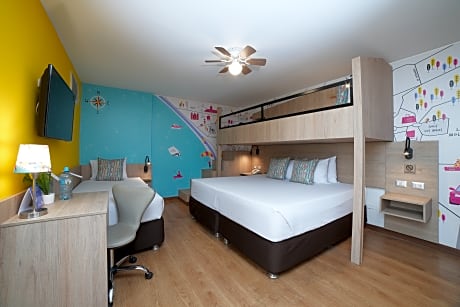 Traditional Family Room