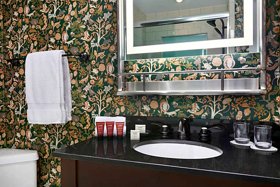 Glenn Hotel, Autograph Collection by Marriott
