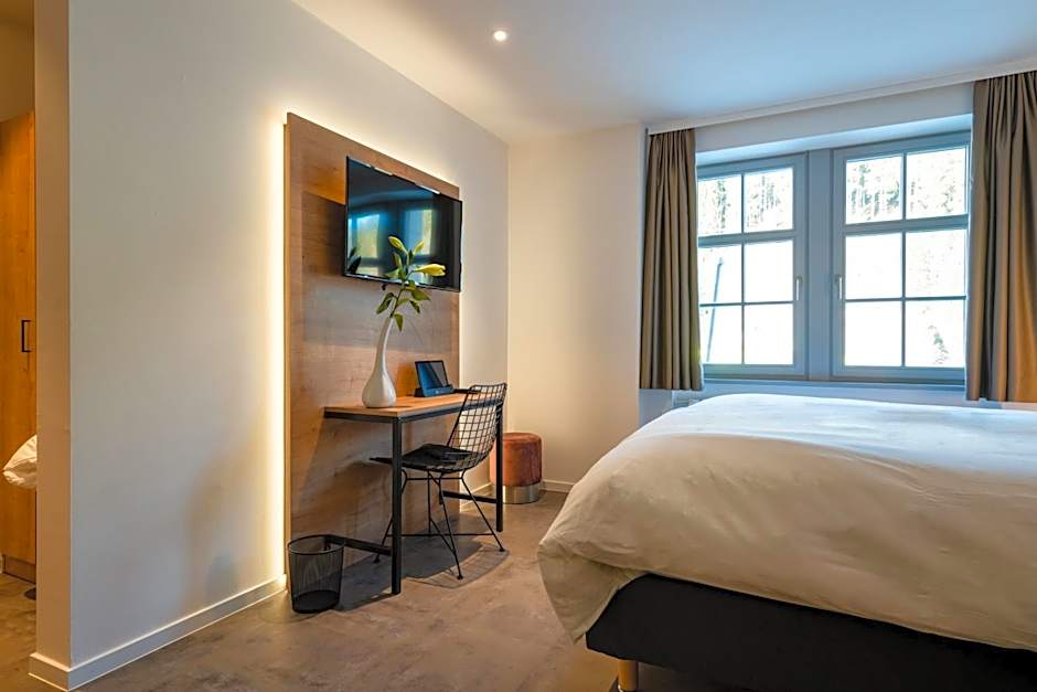 coucou hotel & kuckucks-stube (Titisee)