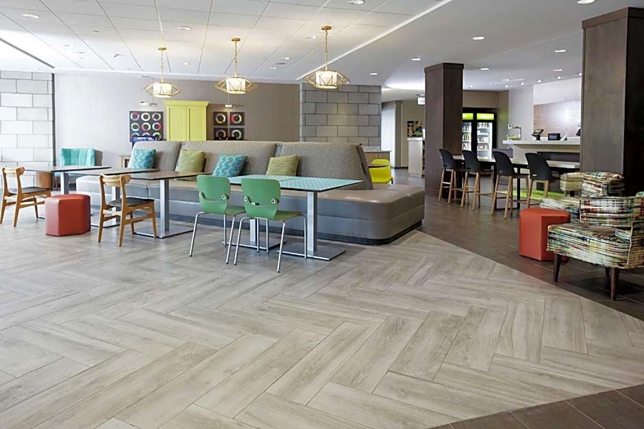 Home2 Suites by Hilton Louisville Airport/Expo Center