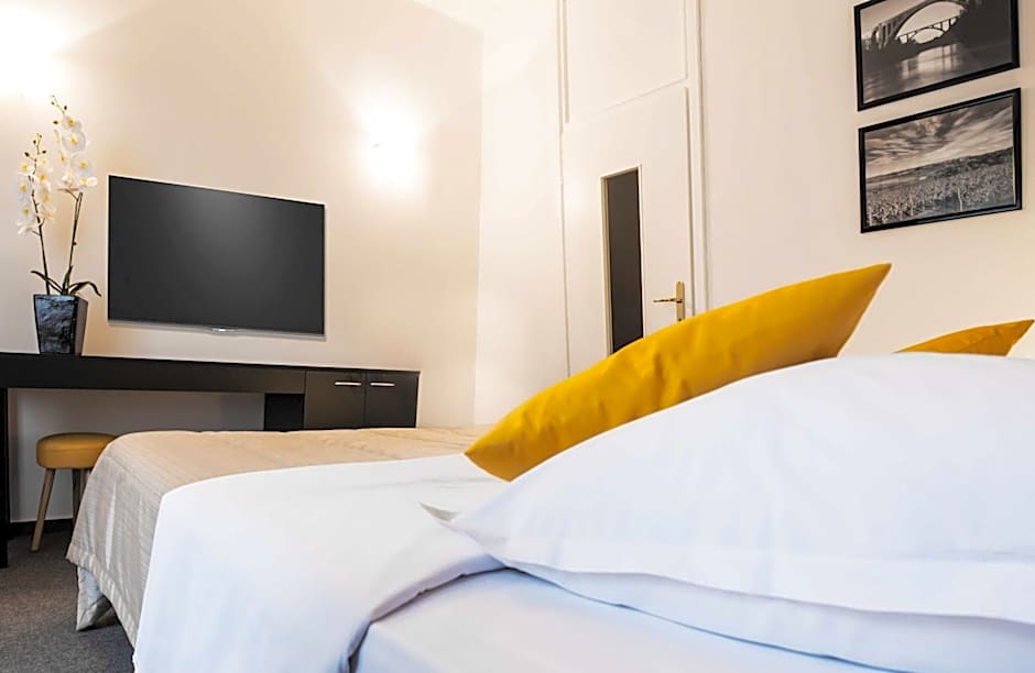 Park, Hotel & Entertainment