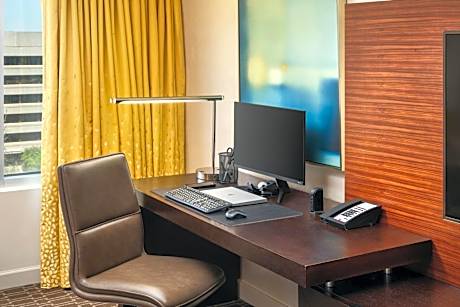 Hilton Short Hills
