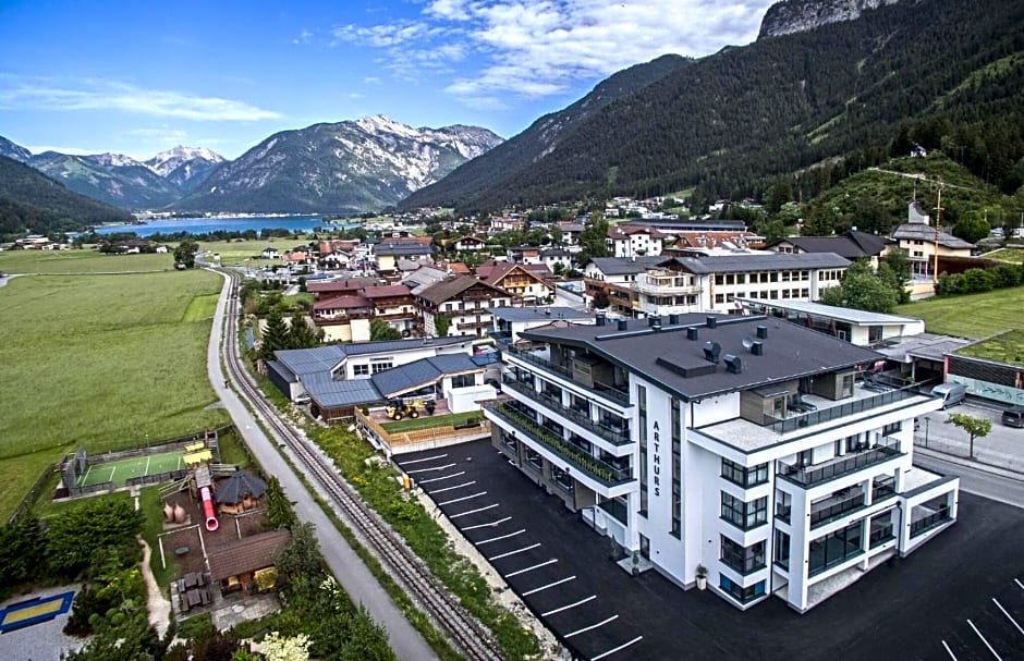 Arthur's Hotel und Apartments am Achensee