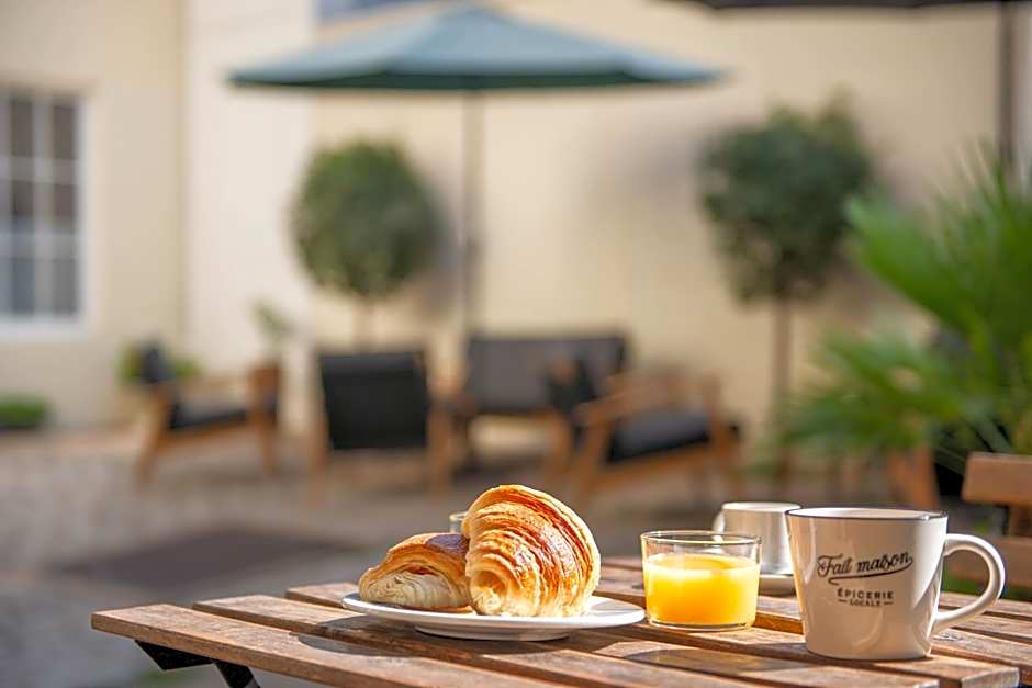 Helzear Montparnasse Suites