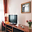 Ariston & Ariston Patio Hotel