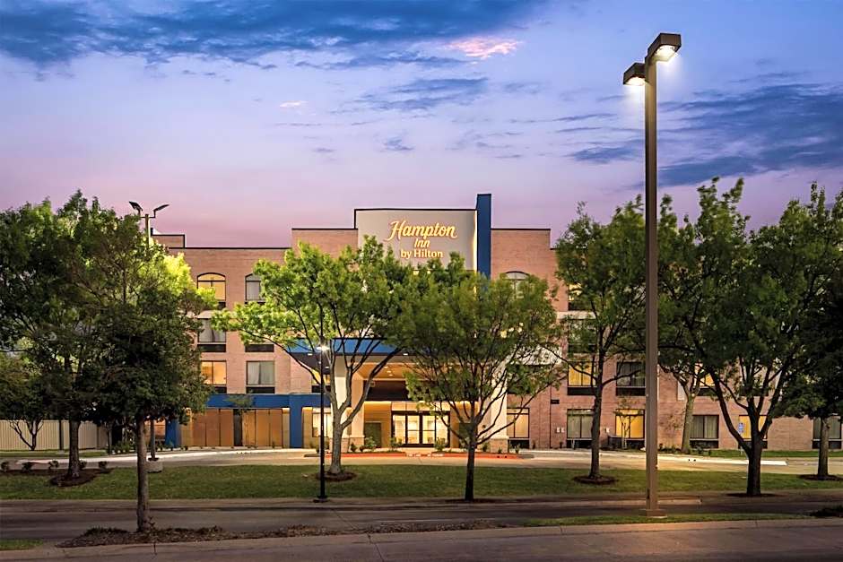 Hampton Inn by Hilton Addison Dallas