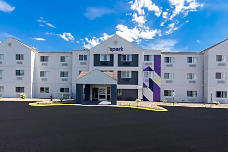 Spark by Hilton Springfield Southwest