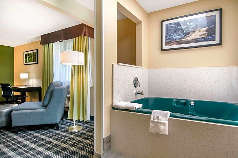 Quality Inn & Suites Albany Corvallis