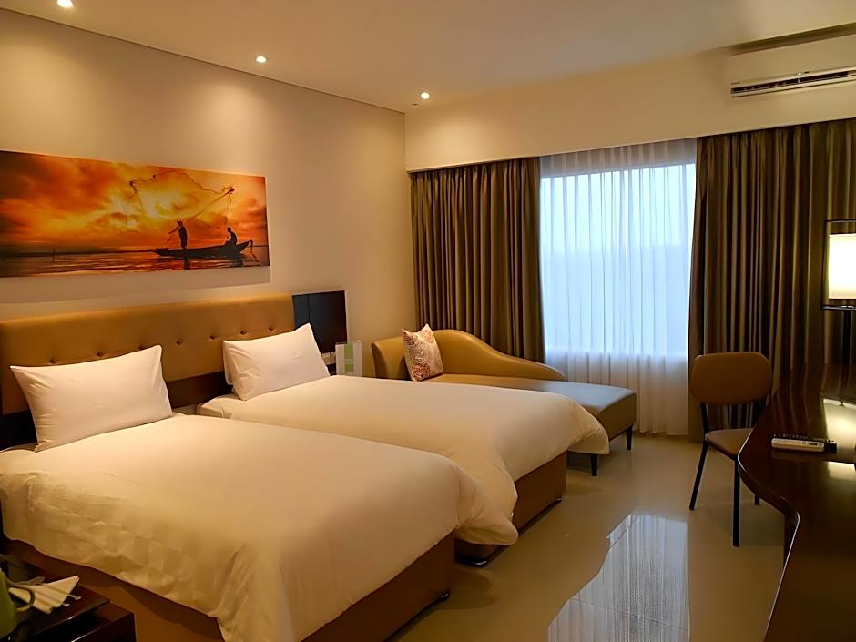 PrimeBiz Hotel Tegal