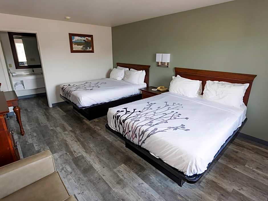 Chincoteague Inn