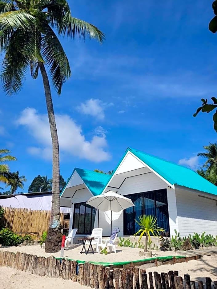 Photo 1 of 50 of Mook tawan Beach house
