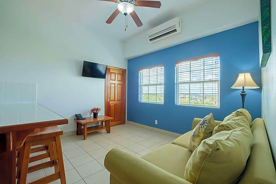 Best Western Grand Baymen Gardens