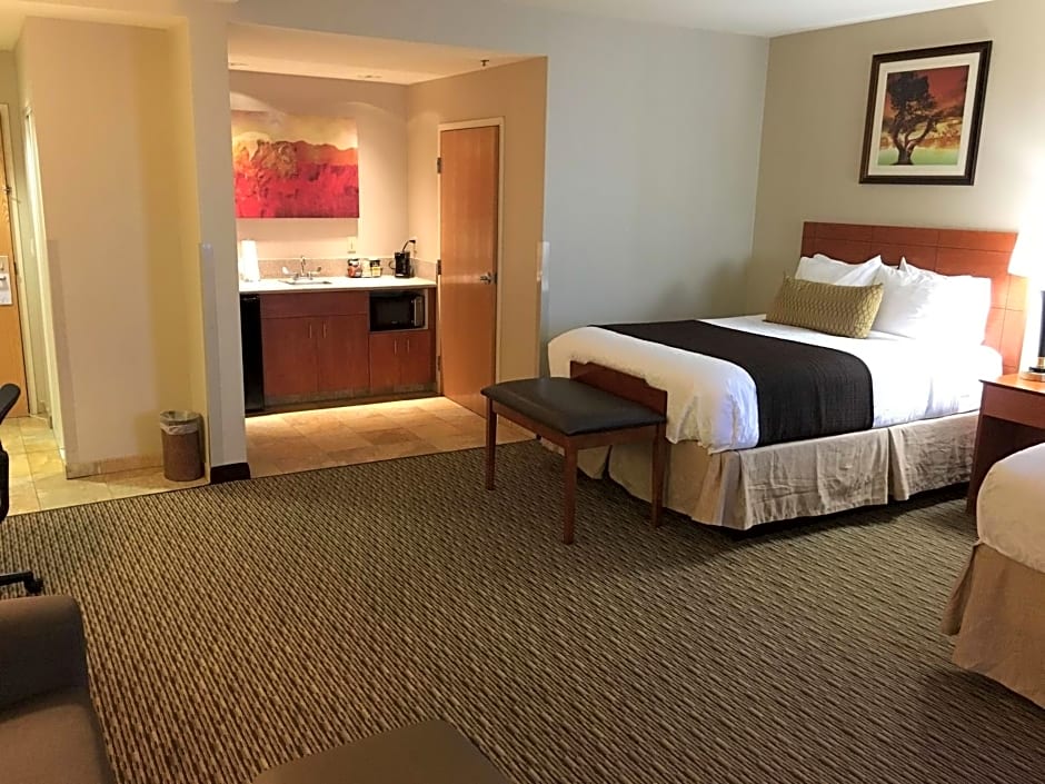 Best Western Plus Arrowhead Hotel