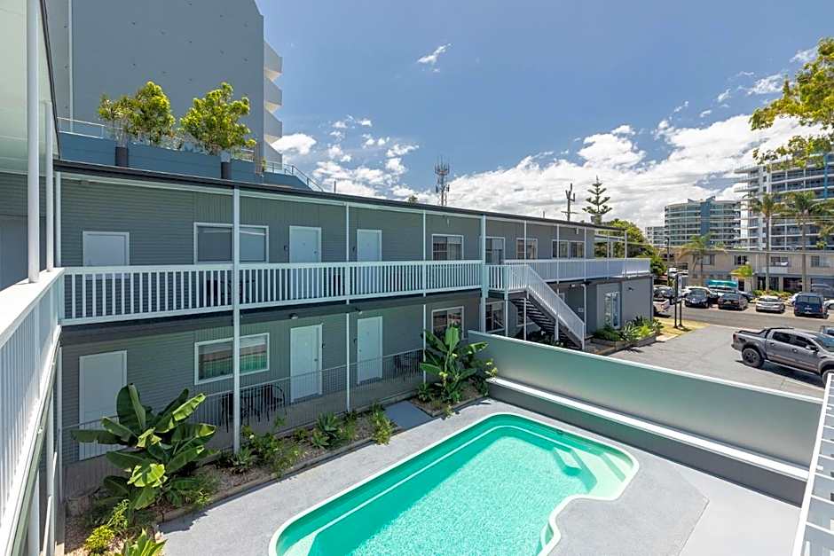 Pacific Motel 05