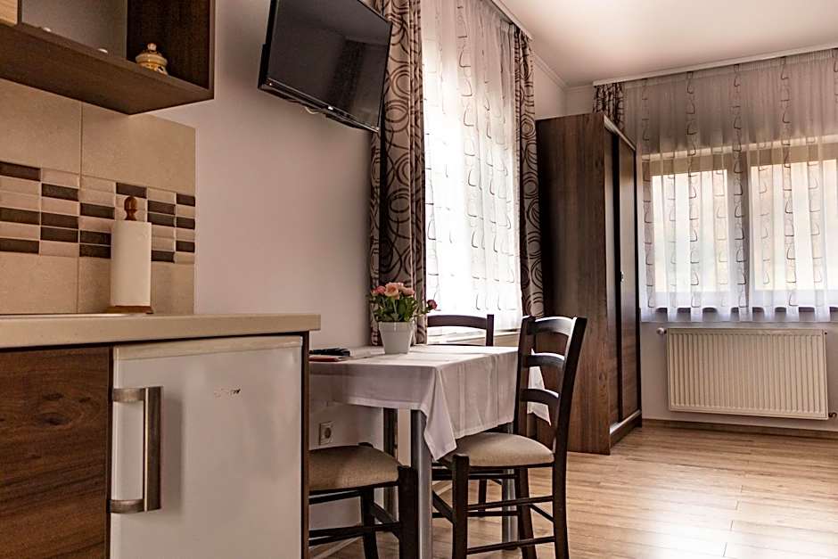 Casa Tofi Vendégház