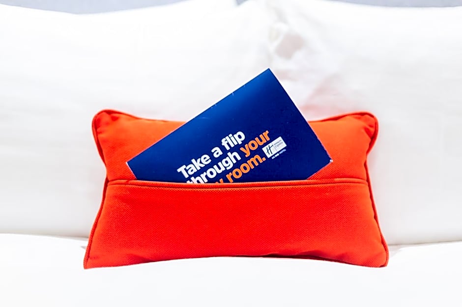 Holiday Inn Express - London Heathrow T4 By IHG