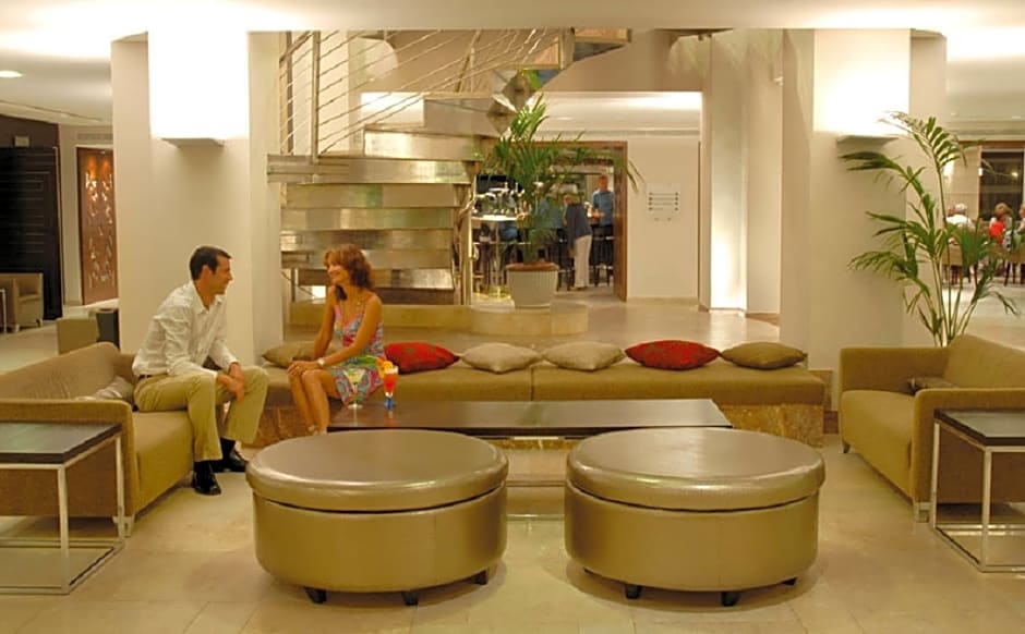 Beach Club Font de Sa Cala