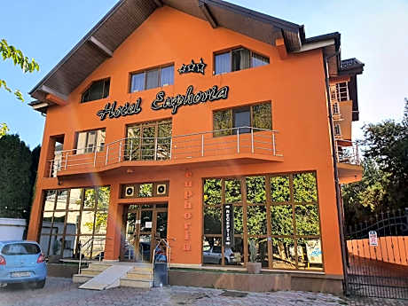 Hotel Euphoria