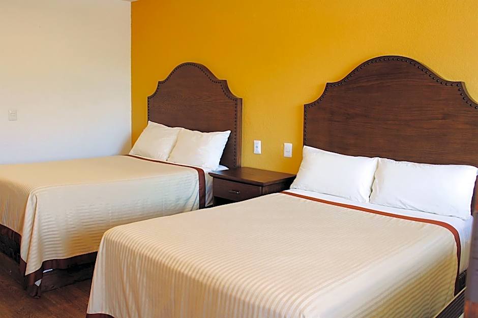 Estancia Inn