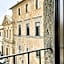 Hotel Palazzo Piccolomini