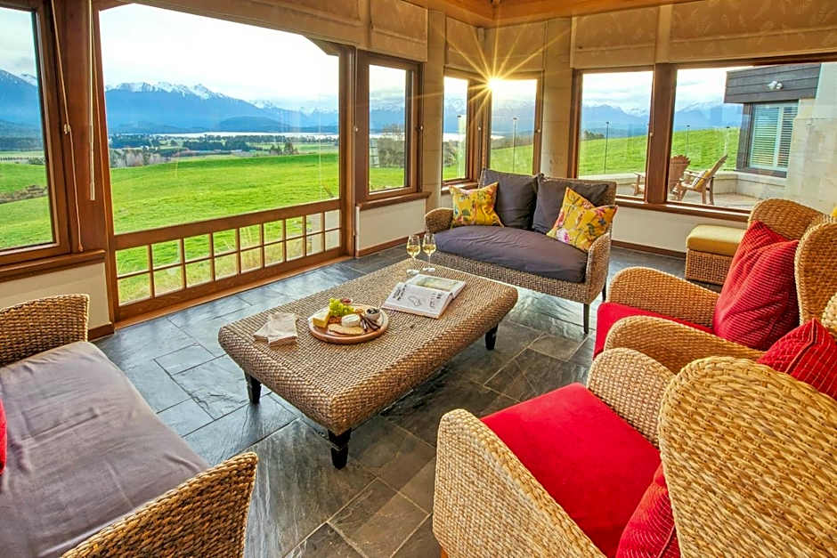 Cabot Lodge - Fiordland National Park