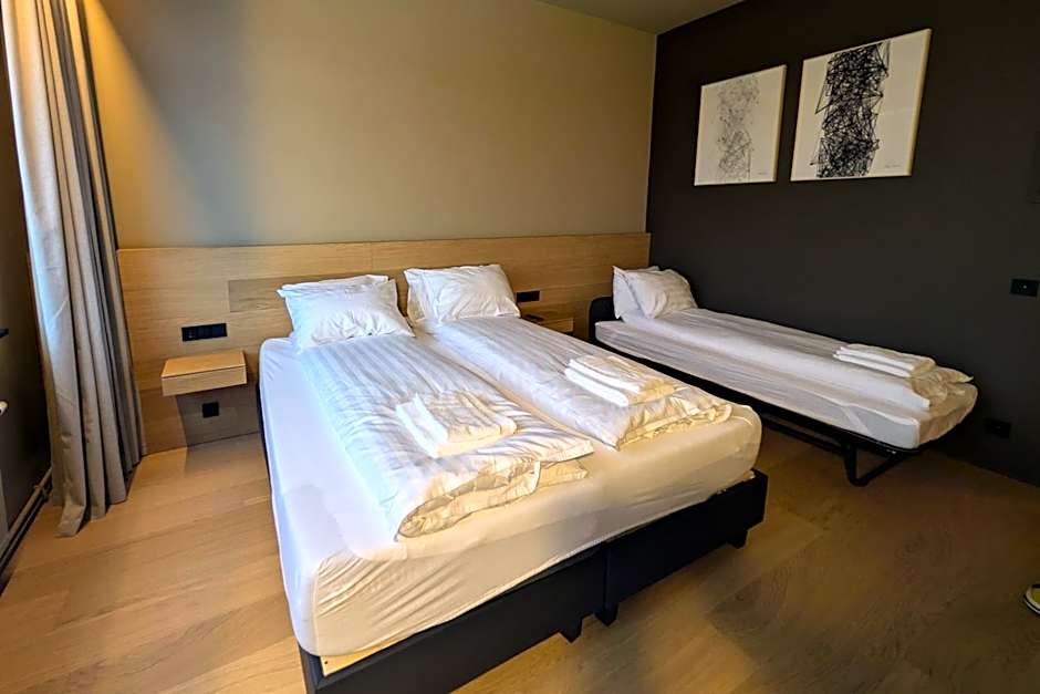 Arctic Comfort Hotel