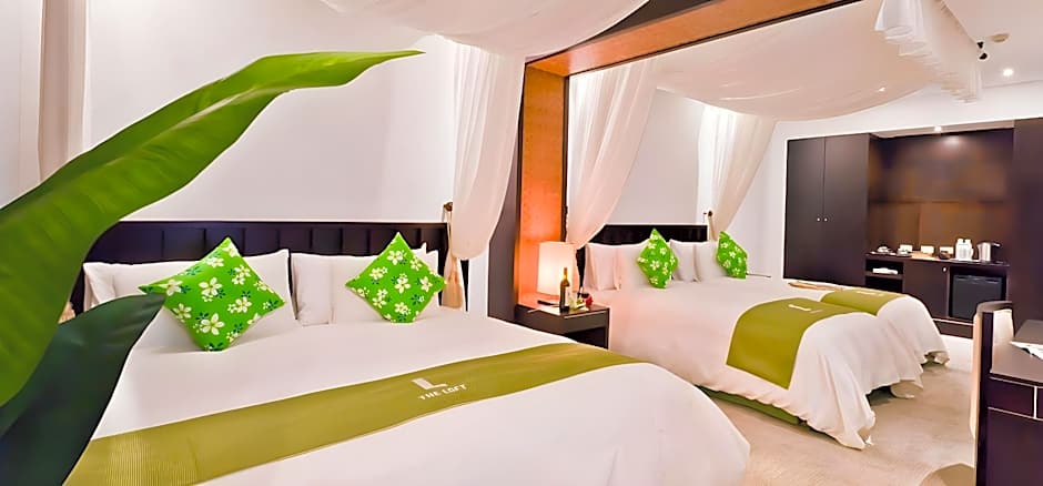 The Loft Seaside Suite