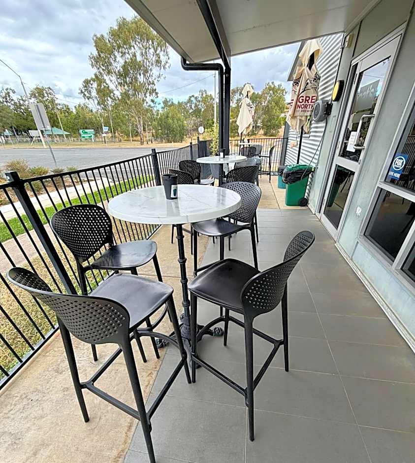 Dooley's Tavern & Motel Springsure