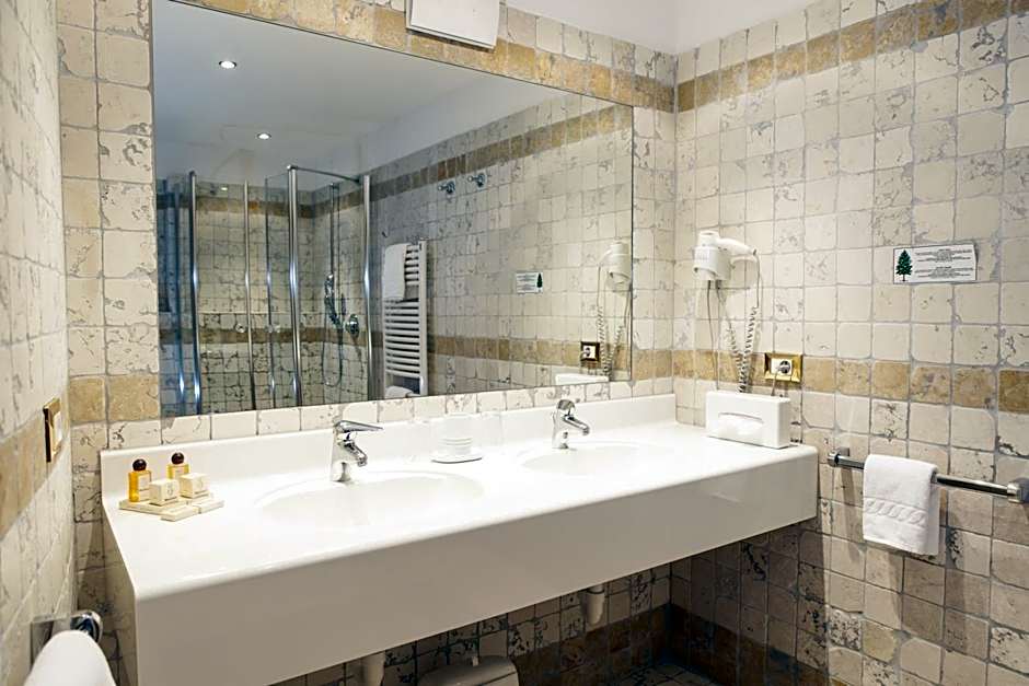 Hotel Der Tharerwirt