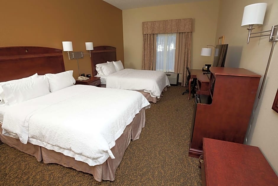 Hampton Inn By Hilton Oneonta, NY