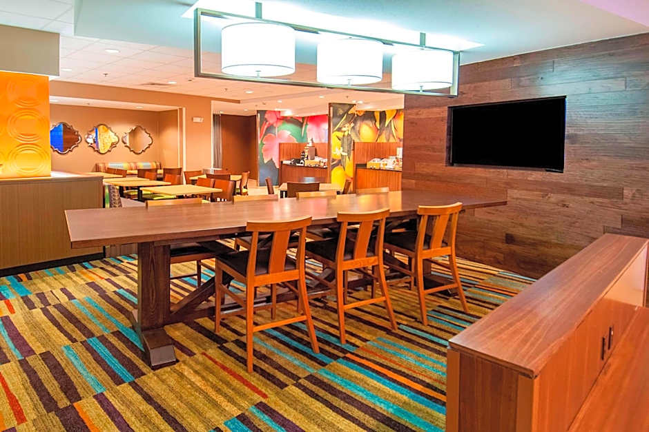 Fairfield Inn & Suites by Marriott San Antonio Brooks City Base