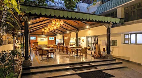 Hanu Reddy Residences Poes Garden - Boutique Urban Retreat