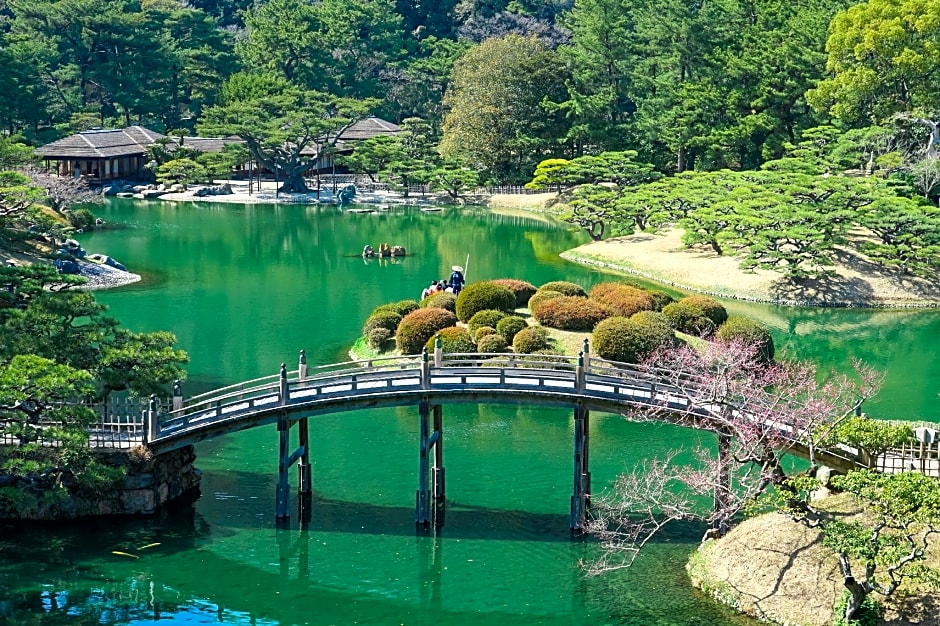 WeBase Takamatsu