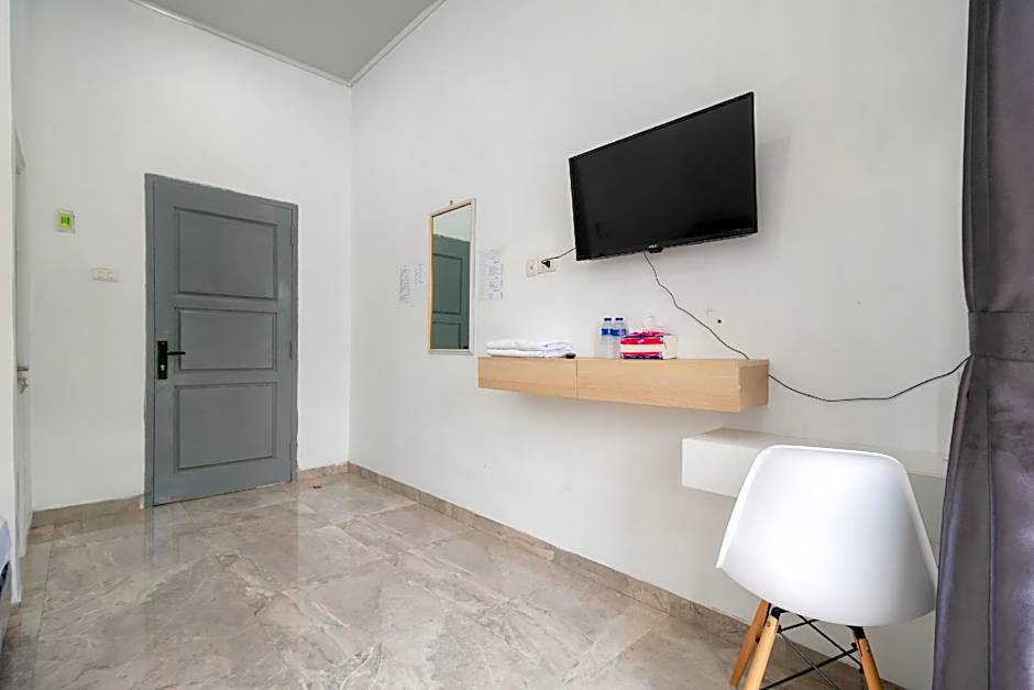 RedDoorz near Tugu Coklat Pesawaran Lampung