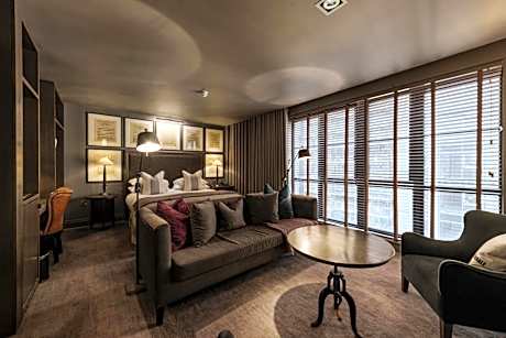 Executive King Room
