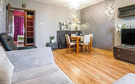 EUROPA22 "Hostel - prywatne 3 pokoje" lub "Apartament cały z 3 pokojami" - CENTRUM MIASTA Szybkie i Łatwe Zameldowanie